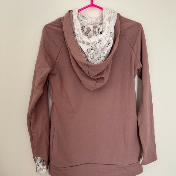 Vanilla Bay Lace Detail Hoodie - Picture 5 of 6